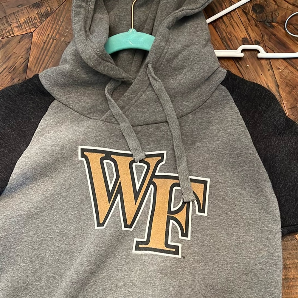 Fanatics Wake Forest Sweatshirt